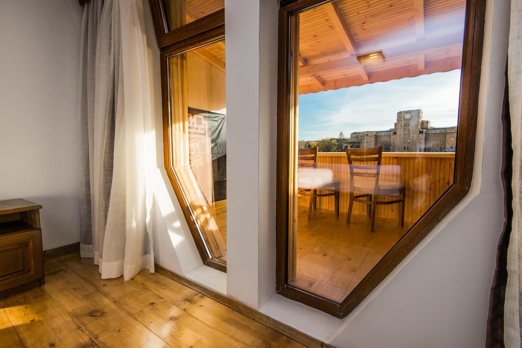 The Lion'S Residence Veliko Tarnovo Buitenkant foto